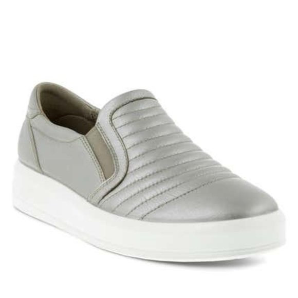 Ecco Soft 9 II Sneakers Quilted Leather Slip On Metallic Silver Size 41 US 10 - Picture 1 of 7
